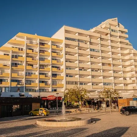 Apartment Beachline Sea View